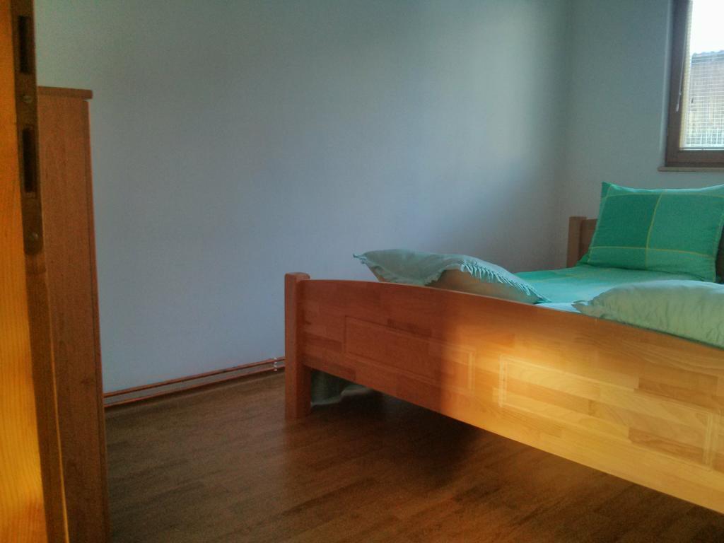 Apartment Near The Airport SJJ Exterior foto